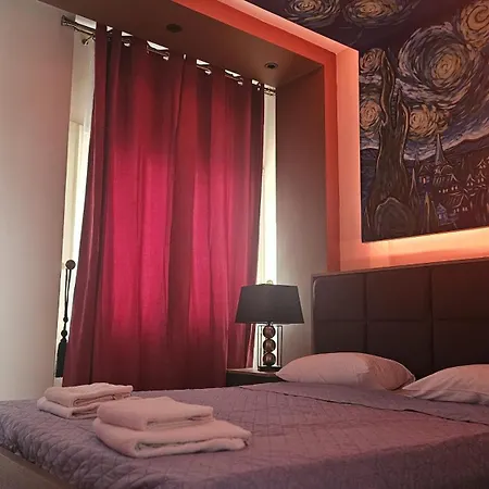 Apartment Gogh *